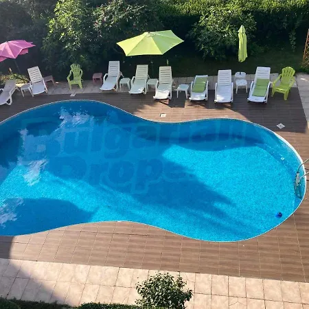 Sunny Gardens Апартамент